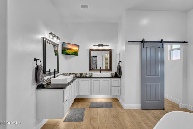 12400 Freshwater Drive, El Paso, TX 79928