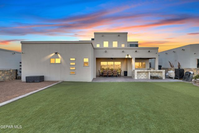 12400 Freshwater Drive, El Paso, TX 79928