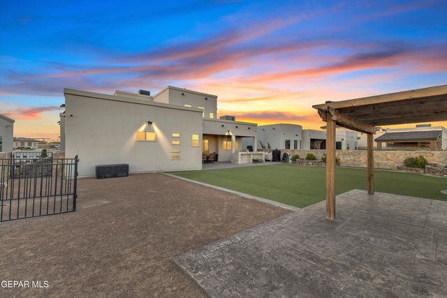 12400 Freshwater Drive, El Paso, TX 79928