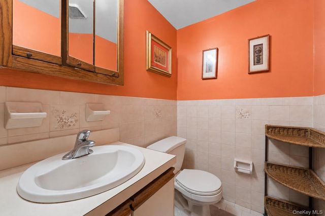 393 Park Place, Brooklyn, NY 11238