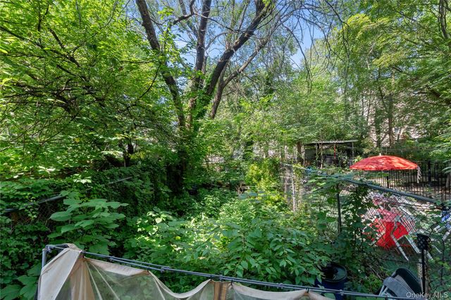 393 Park Place, Brooklyn, NY 11238