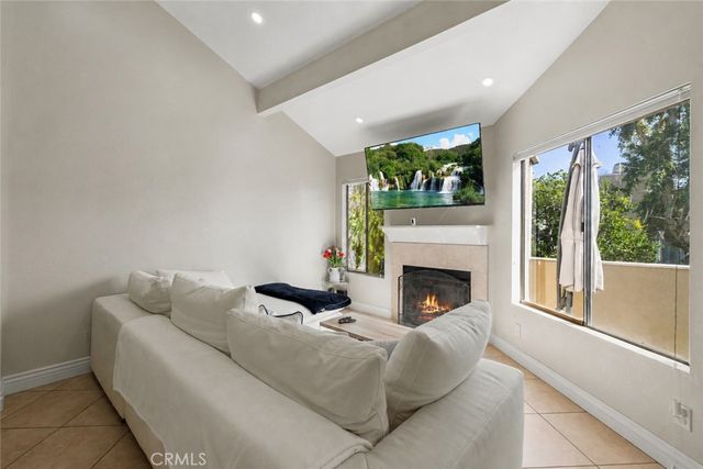 18408 Hatteras Street, Tarzana, CA 91356