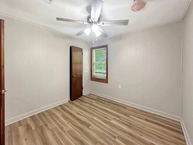 1301 Oak St, Leesville, LA 71446