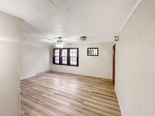 1301 Oak St, Leesville, LA 71446