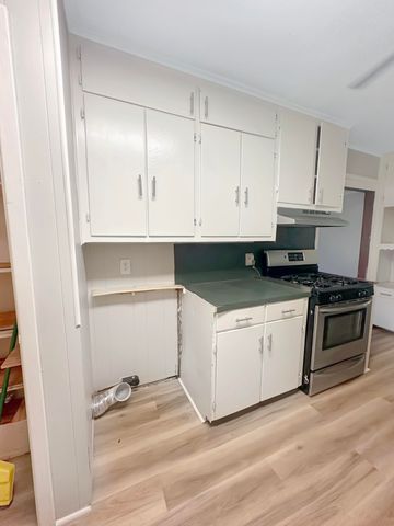 1301 Oak St, Leesville, LA 71446