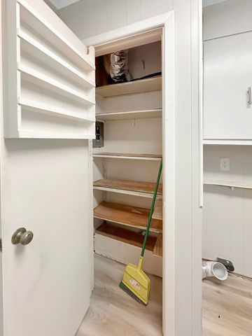 1301 Oak St, Leesville, LA 71446