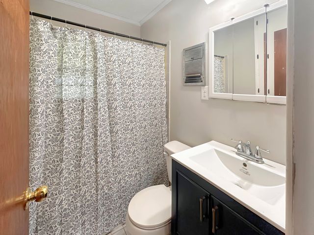 1301 Oak St, Leesville, LA 71446