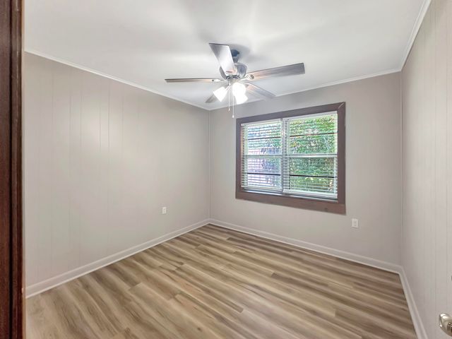 1301 Oak St, Leesville, LA 71446