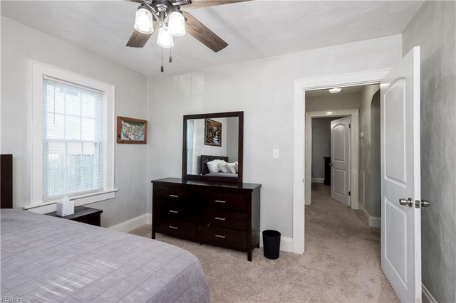 1336 W Norcova DR, Norfolk, VA 23502