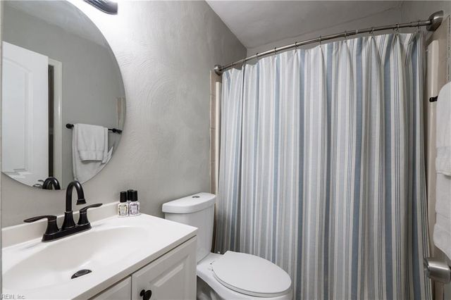 1336 W Norcova DR, Norfolk, VA 23502