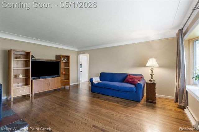 17469 Doris, Fraser, MI 48026