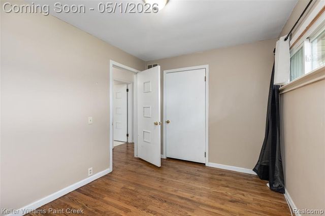 17469 Doris, Fraser, MI 48026