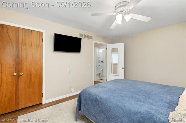 17469 Doris, Fraser, MI 48026