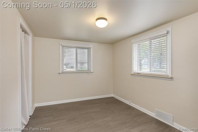 17469 Doris, Fraser, MI 48026