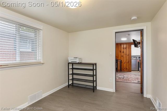 17469 Doris, Fraser, MI 48026