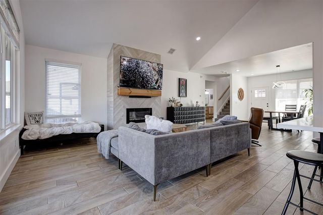 2839 Redwood Court, Newcastle, OK 73065