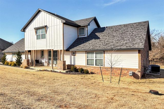 2839 Redwood Court, Newcastle, OK 73065