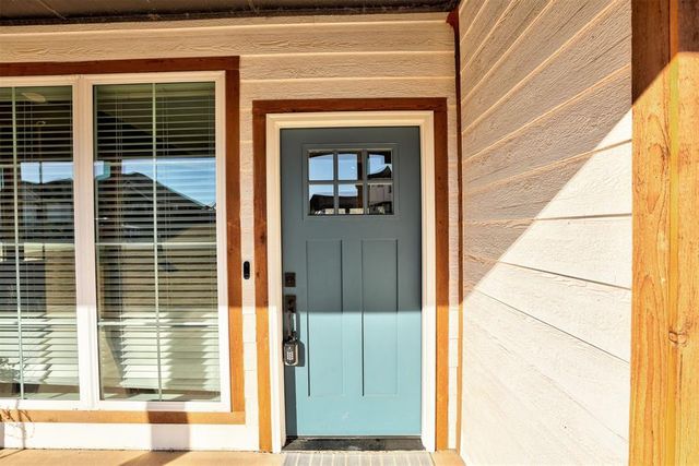 2839 Redwood Court, Newcastle, OK 73065