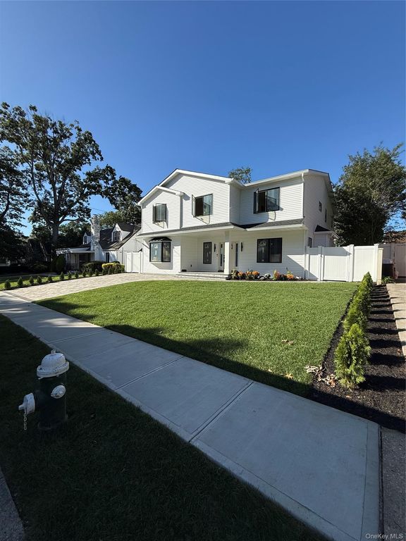 448 Coolidge Street, West Hempstead, NY 11552 — photo 2