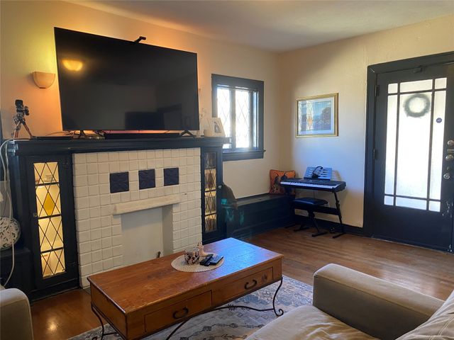 6306 Goliad Avenue, Dallas, TX 75214