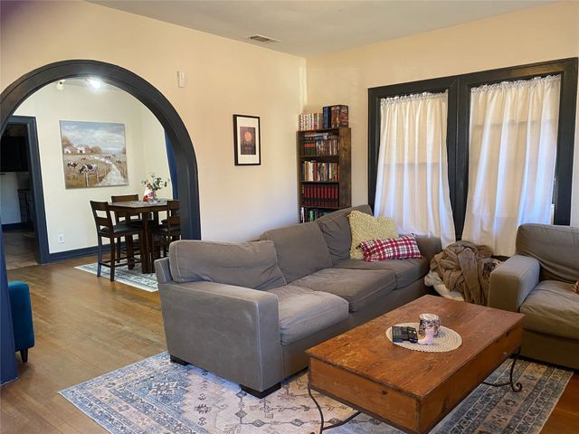 6306 Goliad Avenue, Dallas, TX 75214