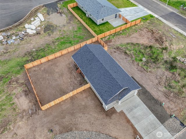 8 Hobble Creek Street, Elma, WA 98541