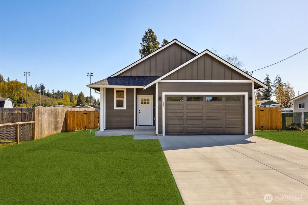 8 Hobble Creek Street, Elma, WA 98541