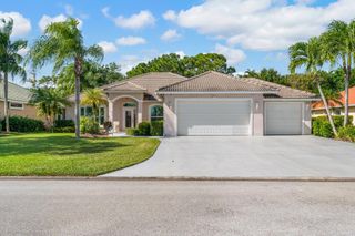 1545 SW Mockingbird Circle, Port St Lucie, FL 34986