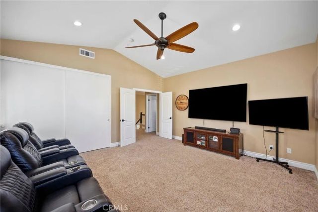 23324 Summerglen, Valencia, CA 91354