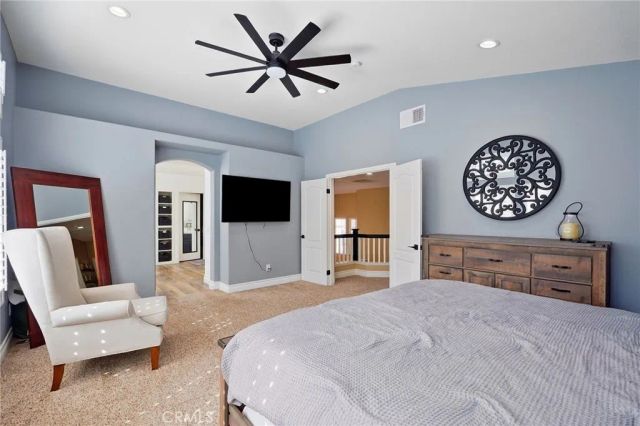 23324 Summerglen, Valencia, CA 91354