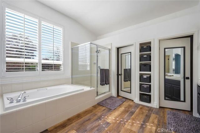 23324 Summerglen, Valencia, CA 91354