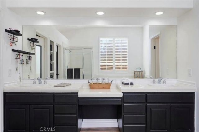 23324 Summerglen, Valencia, CA 91354