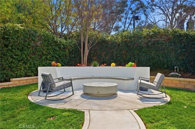 23324 Summerglen, Valencia, CA 91354