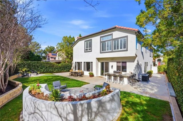 23324 Summerglen, Valencia, CA 91354