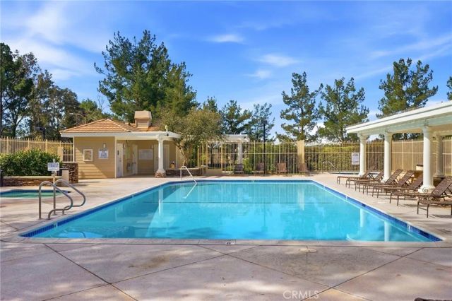 23324 Summerglen, Valencia, CA 91354