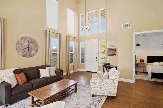 23324 Summerglen, Valencia, CA 91354