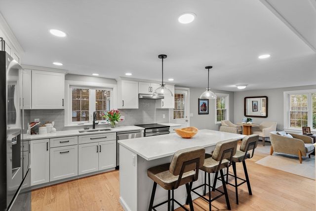 27 Captain Brown's Lane, Acton, MA 01720