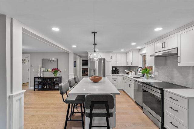 27 Captain Brown's Lane, Acton, MA 01720