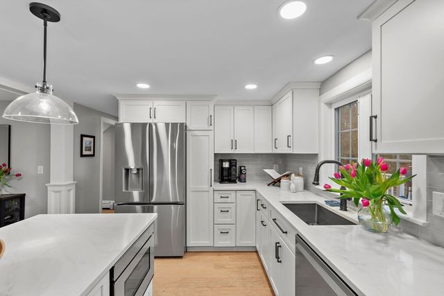 27 Captain Brown's Lane, Acton, MA 01720