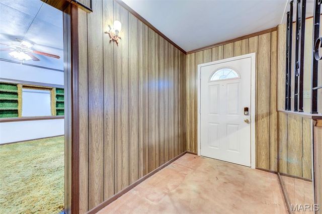 311 Utz Lane, Hazelwood, MO 63042