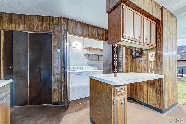 311 Utz Lane, Hazelwood, MO 63042