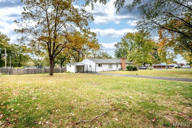 311 Utz Lane, Hazelwood, MO 63042