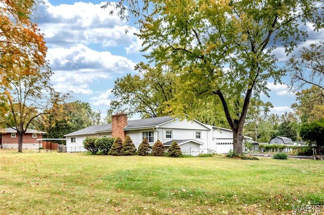 311 Utz Lane, Hazelwood, MO 63042