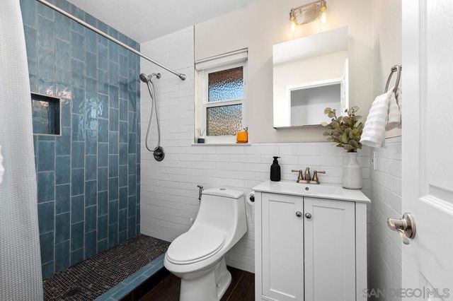 17162 Poblado Ct., San Diego, CA 92127