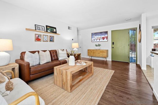 17162 Poblado Ct., San Diego, CA 92127