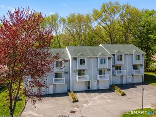 1001 Old Colony Road 6-4, Meriden, CT 06451