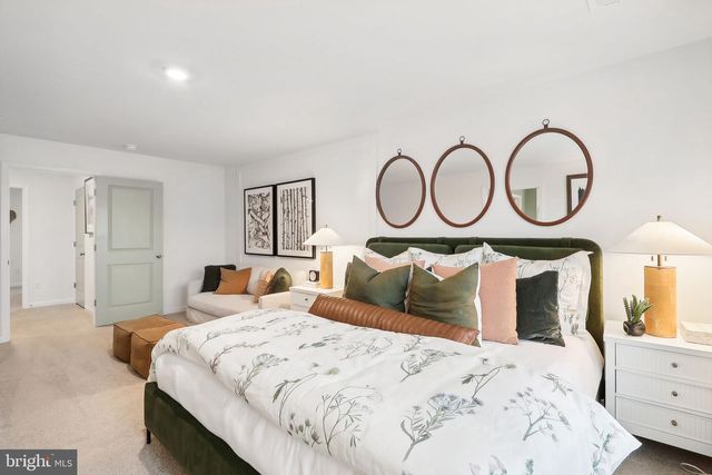 111 STEARNS DR, Stephens City, VA 22655