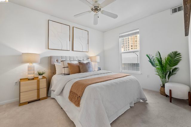 655 12Th St 205, Oakland, CA 94607