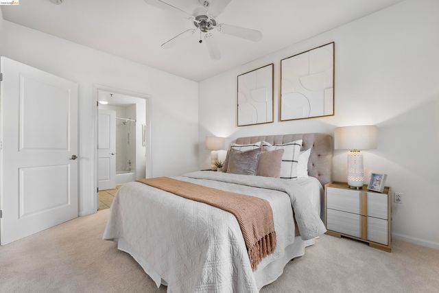 655 12Th St 205, Oakland, CA 94607