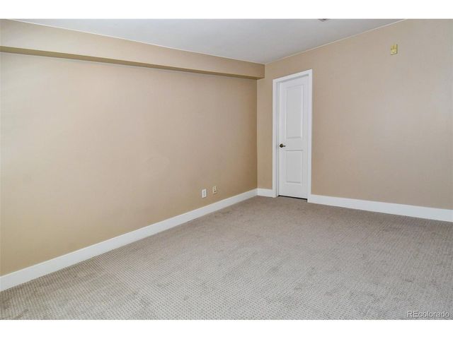 3040 Zuni St B, Denver, CO 80211